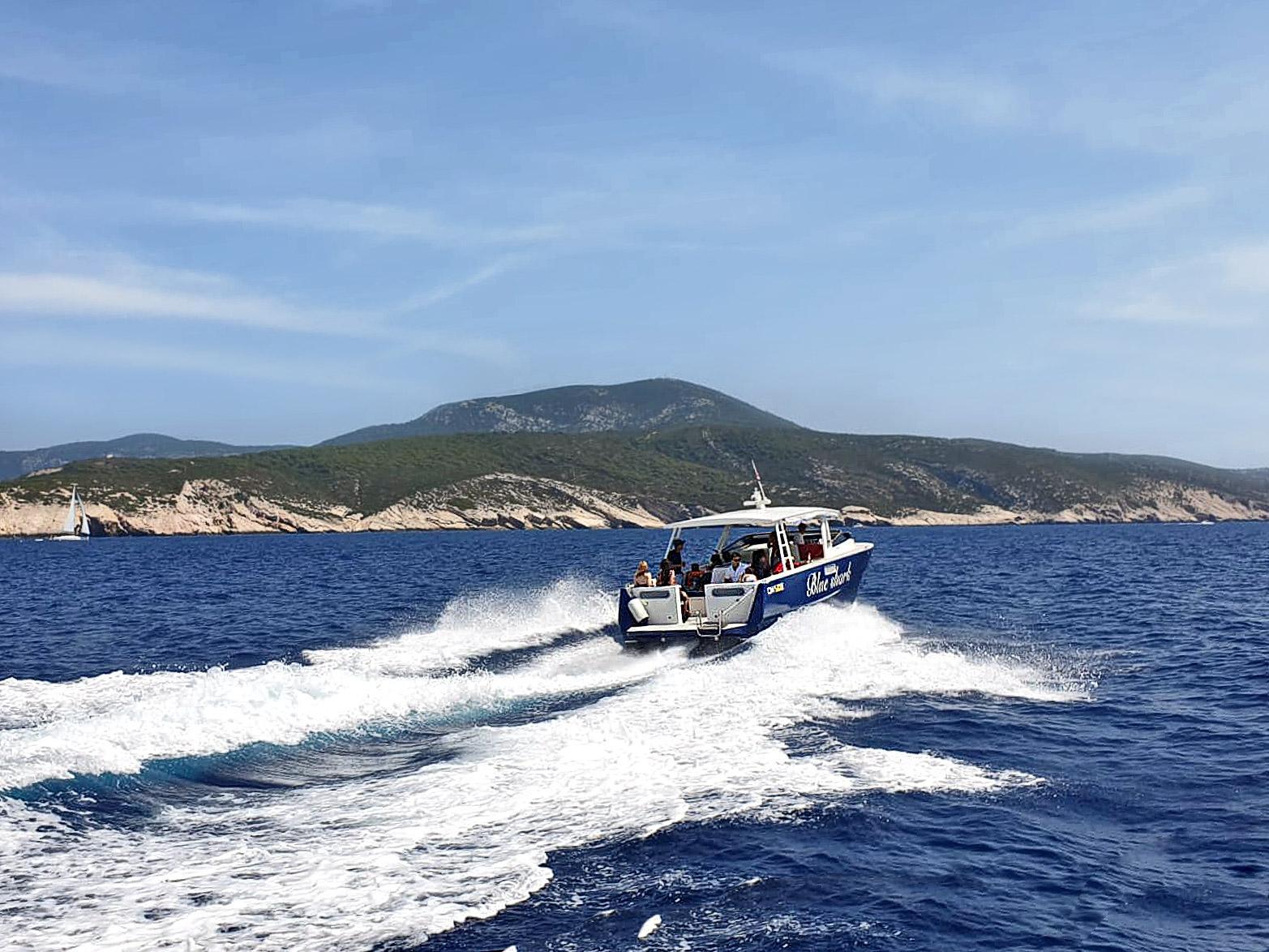 Blue Shark Colnago Boat on the route to Brač