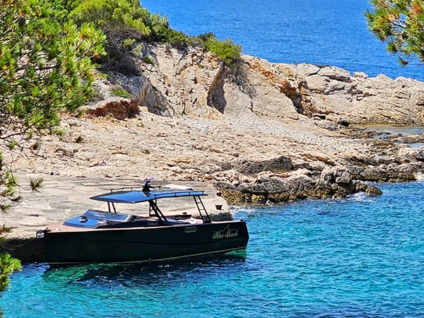 Colnago 35 OPEN on boat tour from Split